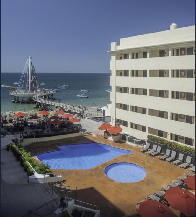 Hotel Delfin Vista Pier Beach Front Puerto Vallarta Exterior photo